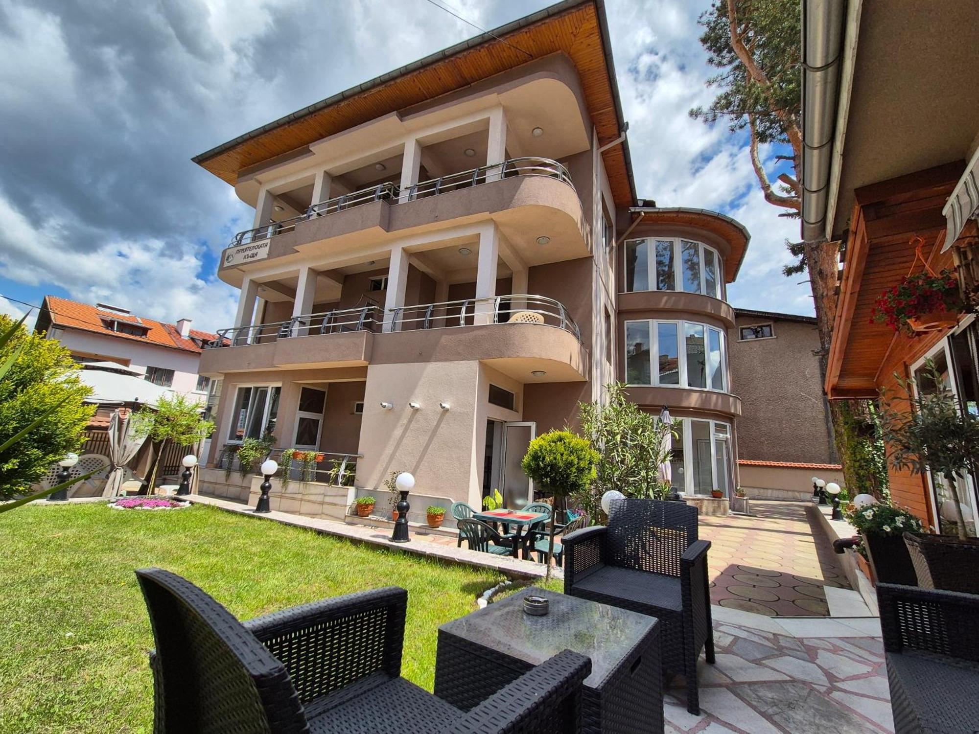 Приятелската Къща Hotel Velingrad Exterior photo